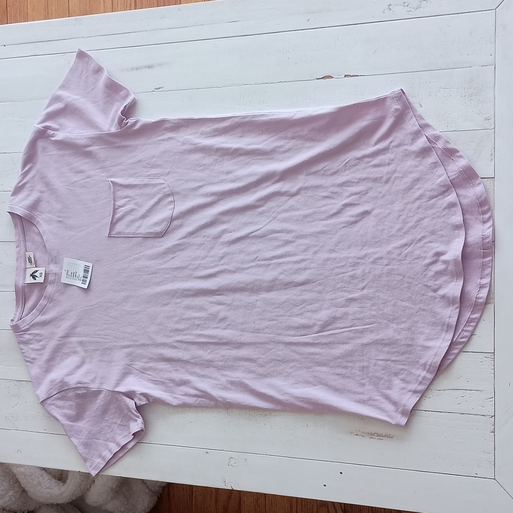 Bundle of two NWT UO Tees